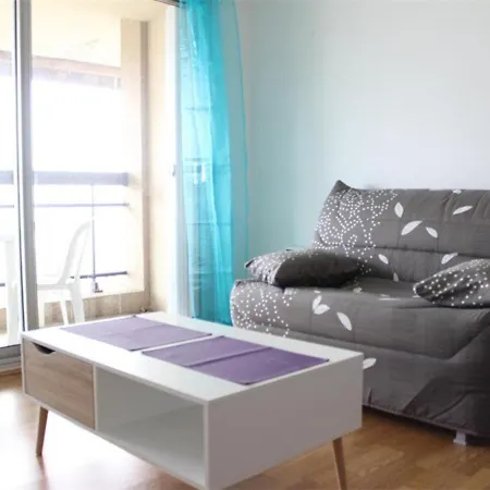 A La Rochelle, Balcon, Parking, Proche - Fr-1-246-119 *